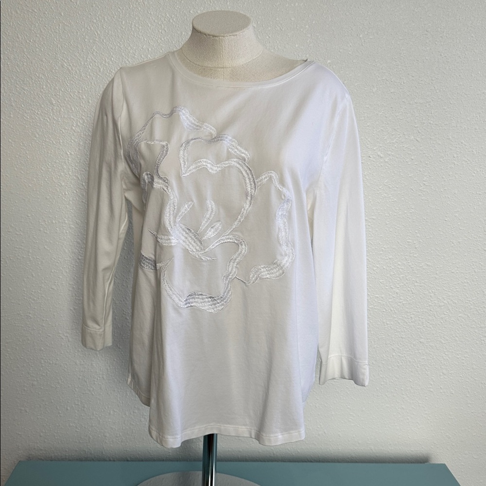 Chico's White Top with Embroidery